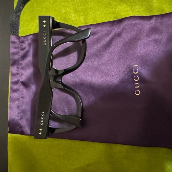 Gucci Black Rectangular Glasses - Picture 1 of 9